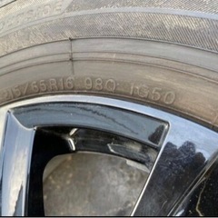 ヨコハマタイヤセットホイール付き　16インチ　ブラック