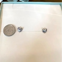 パールイヤリングの画像