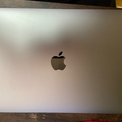 M1　MacBook Pro １６GB ２５６GB