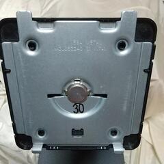 モニタースタンドの画像