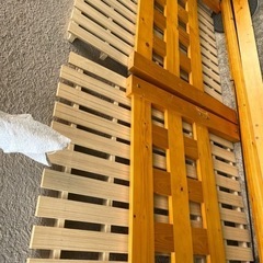 2段ベットの１段のみの画像