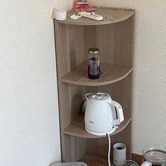 コーナーテーブル