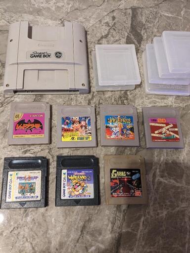 ゲームボーイのカセットとスーパーゲームボーイ