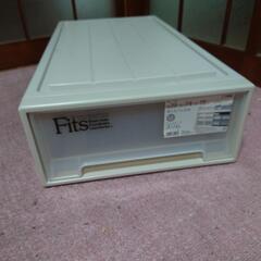 フィッツケーススリム　300円