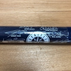 【新品】シアトルマリナーズ　イチローサイン入りバッド　ボール　セットの画像