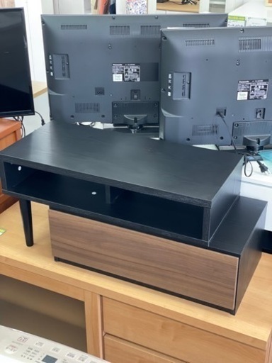 伸縮タイプテレビボード
