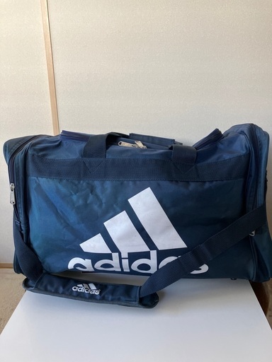 adidas ボストンバッグ