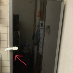 【取り引き中】三菱冷蔵庫　無料　2014製の画像