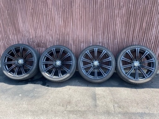 BMW 535i装着タイヤ245/35R20,275/30R20