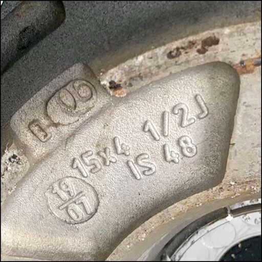 ブリヂストン ブリザックVRX2 165/55R15 アルミ付きスタッドレス4本セット 2020年29週製造
