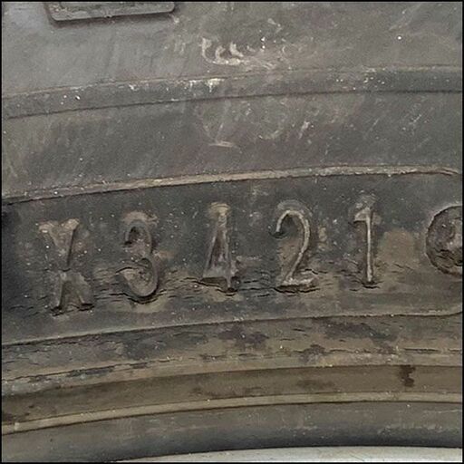グッドイヤー アイスナビ 145/80R13 アルミ付きスタッドレス4本セット 2021年34週製造
