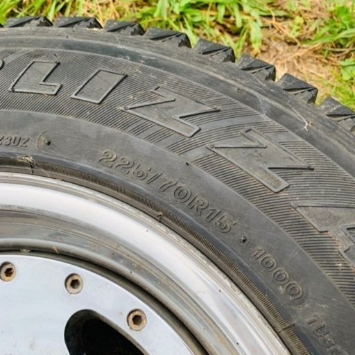 ブリヂストン スタッドレスタイヤ 15インチ JAD4622 ブリヂストン スタッドレスタイヤ 15インチ JAD4622 ブリザック VRX2