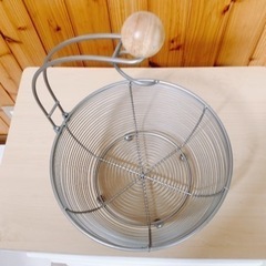 【値下げしました】バナナ掛け付きフルーツバスケットの画像