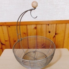 【値下げしました】バナナ掛け付きフルーツバスケット