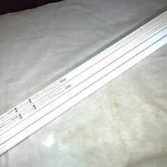 節電！LED直管蛍光灯形照明 新品未使用２本
 直管LEDランプ
アイリスオーヤマ
ECOHiLUX HE140
昼光色 40形の画像