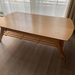 【自宅引き渡し希望】ローテーブル 木製 ナチュラル 引き出し・収納棚付きの画像