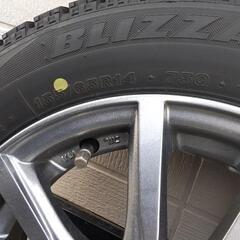 冬用タイヤ　ホイールつき　軽自動車用の画像