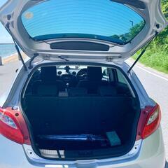 電子タバコOKです✨✨✨沖縄🌴🌴☀　カーシェア🚙✨　お値段ご相談応じます🙂長期ご利用大幅値下げキャンペーン中✨✨✨今だけ3月まるまる33333円にてシェア致します🙇通常3000円から✨　H24年式　マツダ　デミオ　低走行車　ＡＴ　5人乗り！消毒済み。前後ドライブレコーダー完備。ETC完備。🚙✨那覇市内対応無料です🙂 − 沖縄県