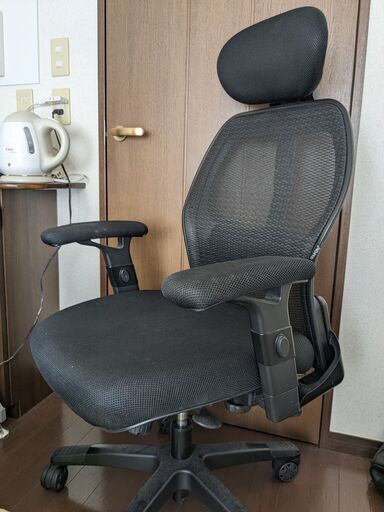 取りに来れる方限定！オフィスチェア（ゲーミング家具のBauhutte®）3000円（8月3日まで）