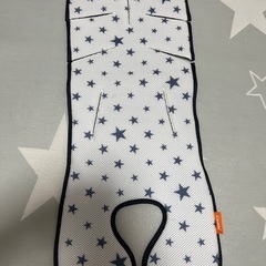 ◇コンビ　ベビーカーシート　2枚セットの画像