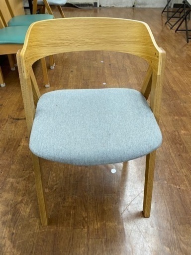 UNICO ELEMTチェア入荷しました