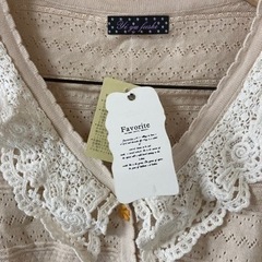 新品タグ付 フェイバリット カーディガン Mの画像