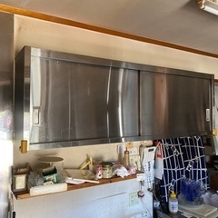 業務用　吊り戸棚　吊り食器棚　
