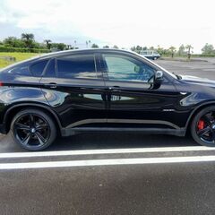値下げしました！BMW X6 Ｘドライブ 50i 4WD 480馬力 本革・電動バックドア・電動サンルーフ の画像