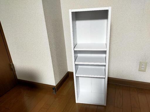 【よいご縁がありました♪】キレイな白い本棚✨
