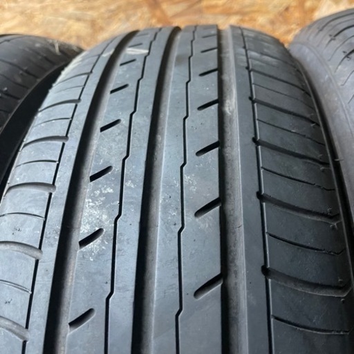 バリ山　YOKOHAMA ヨコハマ　BluEarth-ES ES32 185/60R15 夏タイヤ　2022年製　15インチ