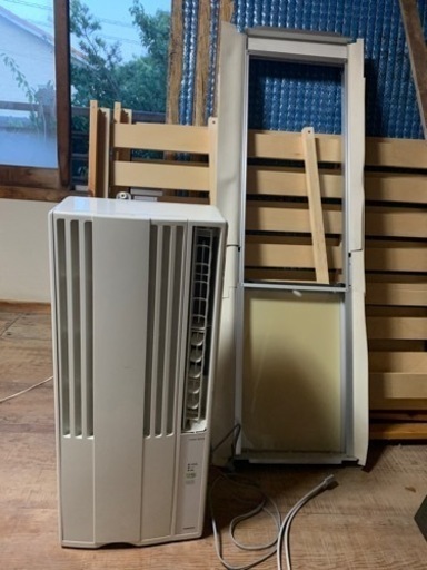 【中古】窓用エアコン　コロナ　2016年製