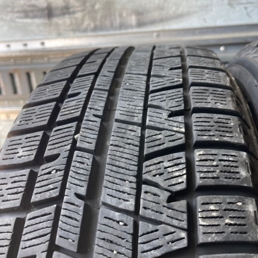 バリ山　YOKOHAMA ヨコハマ　IG50プラス　225/60R17 スタッドレス　タイヤ　2017年製　17インチ
