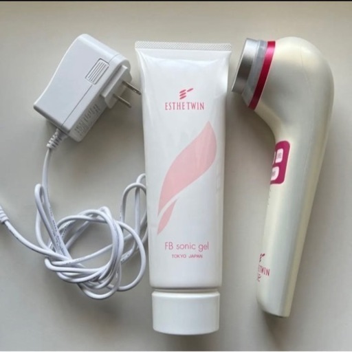 ESTHE TWIN SE（美顔器）美model80（脱毛器）