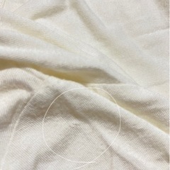 シンプル Vネック 白 Tシャツ カットソー の画像