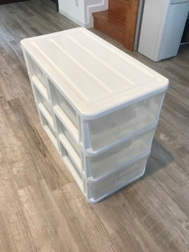 収納ケース　奥行きあり