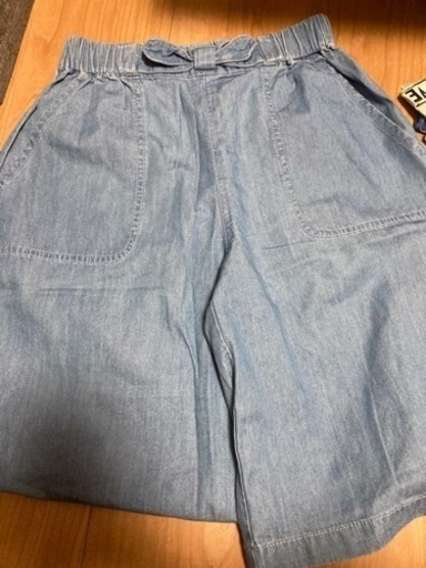 140〜130㎝服4つ