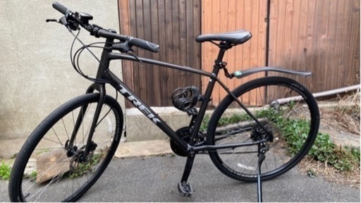 TREK クロスバイク　値下げ！！