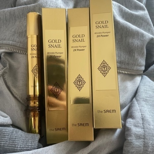 the SAEM Gold Snail Wrinkle Plumper3本