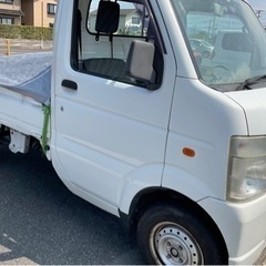 スズキの軽トラックです。の画像