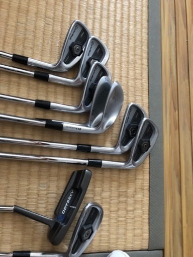 ゴルフセット一式譲ります。