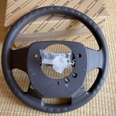 【未使用品】ランクルプラド150後期 純正ステアリングの画像