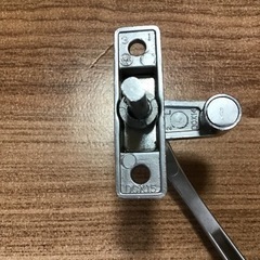 サッシロックハンドルの画像