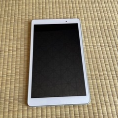 au Qua tab タブレット アンドロイド