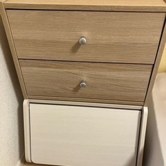 棚付き引き出し。値下げしました。