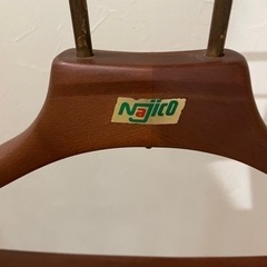 オススメ！★レトロ★ナジコ高級ハンガーラック　ウッド調の画像