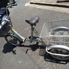 自転車、大人用三輪車