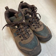 登山用靴　24センチ