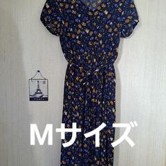 花柄ワンピース　Mサイズ