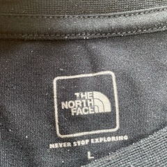 THE NORTH FACE 迷彩柄Tシャツの画像