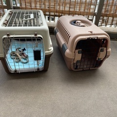 ペット、小型犬、猫用ケージの画像